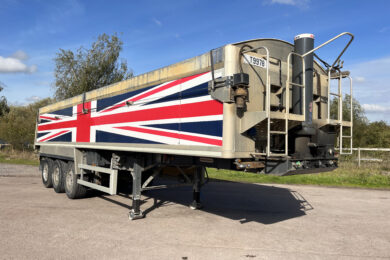 Wilcox Alloy Insulated Tipping Trailer