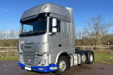 DAF XF530 Super Space Cab Tractor Units