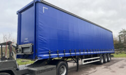 2016 Don-Bur Curtainsider Trailer