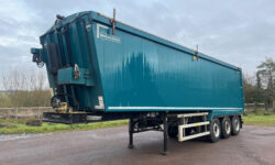 Weightlifter Tipping Trailer